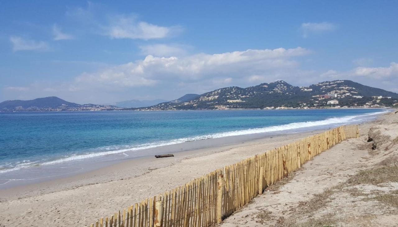 Studio Proche Port Et Plages, Piscine Hyères Extérieur photo